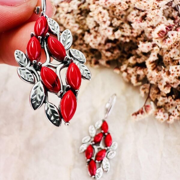 e2af41bad75bf3e3ddb28d8e16fcc9eb