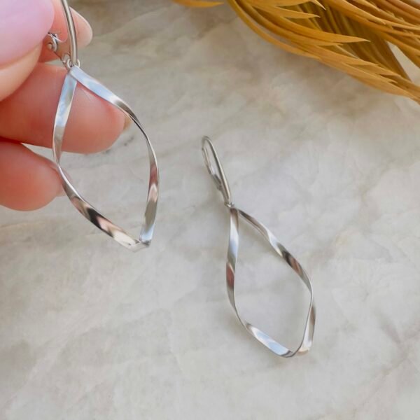 b305719f511443194ee29514b78cf4b1