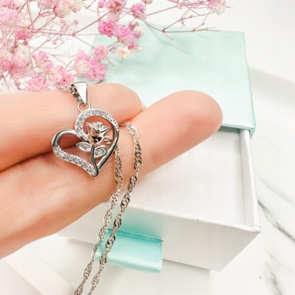 5dfdc8eab4d53c64df6cfea4fa254179