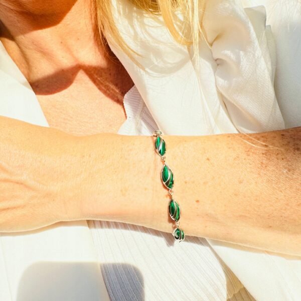 e4cc057612a15092ab92cf838133f445