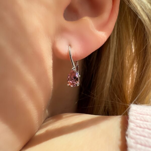 398e6f1c9781a2c461f7b54420f78988