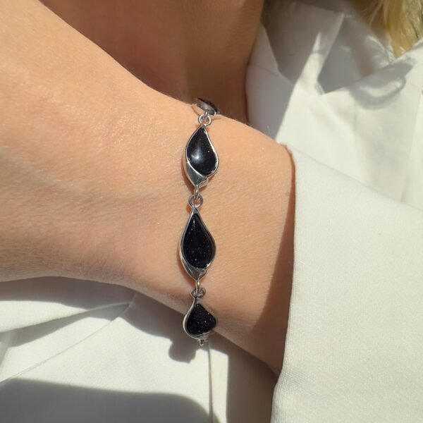 2ea3ee8c4f555604df7e4872f8a5443b